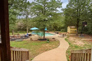 247 Campfire Way, Smithville, TX 78957 - Photo 2