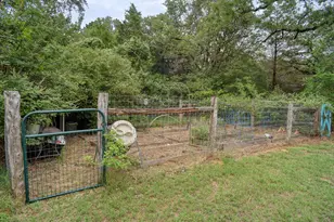 247 Campfire Way, Smithville, TX 78957 - Photo 10