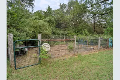 247 Campfire Way, Smithville, TX 78957 - Photo 10