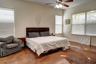 247 Campfire Way, Smithville, TX 78957 - Photo 16