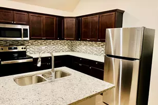 808 Fallbrook Dr, Temple, TX 76502 - Photo 4