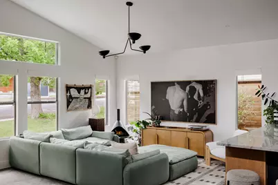 1605 Maple Avenue, Austin, TX 78702 - Photo 6