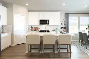 203 Coopers Hawk Crst, Cedar Creek, TX 78612 - Photo 8