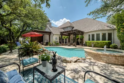 421 Champions Drive, Georgetown, TX 78628 - Photo 32
