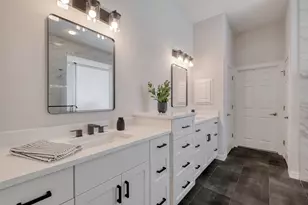 421 Champions Dr, Georgetown, TX 78628 - Photo 22