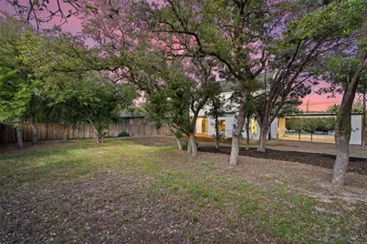22218 Briarcliff Drive, Briarcliff, TX 78669 - Photo 34