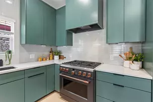 1209 Canterbury St, Austin, TX 78702 - Photo 10