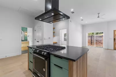 1209 Canterbury Street, Austin, TX 78702 - Photo 32