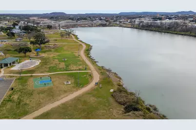 305 W Tarrant Street, Llano, TX 78643 - Photo 24