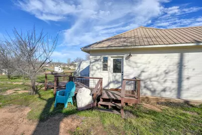 305 W Tarrant Street, Llano, TX 78643 - Photo 22