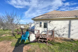 305 W Tarrant St, Llano, TX 78643 - Photo 22