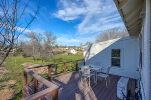 305 W Tarrant St, Llano, TX 78643 - Photo 18