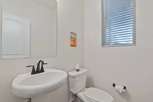 6113 Dumfries Ln, Austin, TX 78744 - Photo 12
