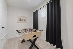 6113 Dumfries Ln, Austin, TX 78744 - Photo 6