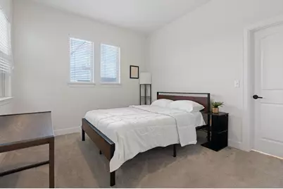6113 Dumfries Lane, Austin, TX 78744 - Photo 20