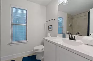 6113 Dumfries Ln, Austin, TX 78744 - Photo 8