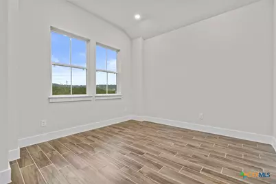 401 Stellar Wind Drive, Georgetown, TX 78628 - Photo 8