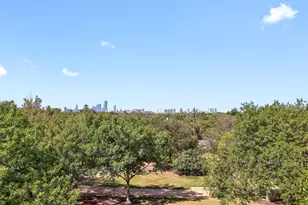1320 Robert Browning St, Austin, TX 78723 - Photo 16