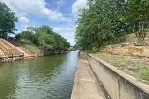 522 Circle Dr, Sunrise Beach, TX 78643 - Photo 20