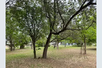 522 Circle Drive, Sunrise Beach, TX 78643 - Photo 6