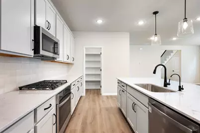 417 Carr Drive, Liberty Hill, TX 78642 - Photo 16