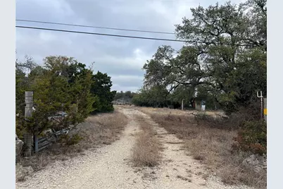 4 Anglin Lane, Austin, TX 78737 - Photo 2