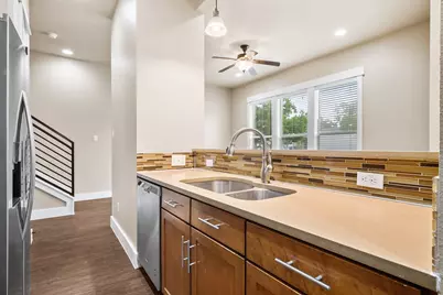 1704 Cedar Bend Drive #5B, Austin, TX 78758 - Photo 8
