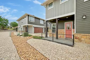 1704 Cedar Bend Dr, Austin, TX 78758 - Photo 2