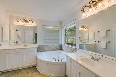 2849 Grimes Ranch Road, Austin, TX 78732 - Photo 20