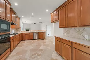 2849 Grimes Ranch Rd, Austin, TX 78732 - Photo 8
