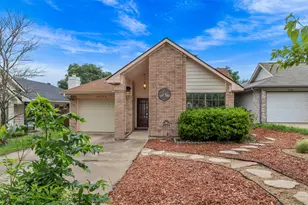 14220 Anita Marie Ln, Austin, TX 78728 - Photo 2