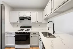 1411 N Gracy Farms Ln N, Austin, TX 78758 - Photo 6