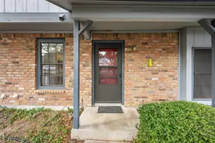 1411 N Gracy Farms Ln N, Austin, TX 78758 - Photo 1