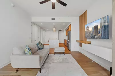 84 N East Avenue #3810, Austin, TX 78701 - Photo 2