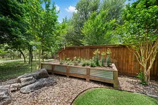 30008 Oakland Hills Dr, Georgetown, TX 78628 - Photo 38