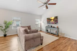 4348 Rockbrook Farms Ln, Georgetown, TX 78628 - Photo 12