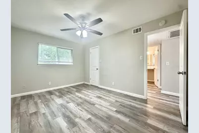 7304 Twin Crest Drive #105, Austin, TX 78752 - Photo 6