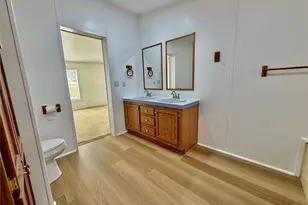 831 Rolling Block Dr, Liberty Hill, TX 78642 - Photo 8