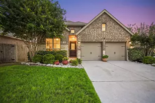 373 Lacey Oak Loop, San Marcos, TX 78666 - Photo 2