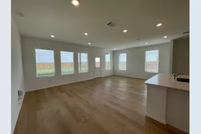 199 Seabreeze Street, Kyle, TX 78640 - Photo 2