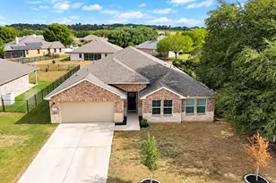 110 Loon Dr, Bastrop, TX 78602 - Photo 2