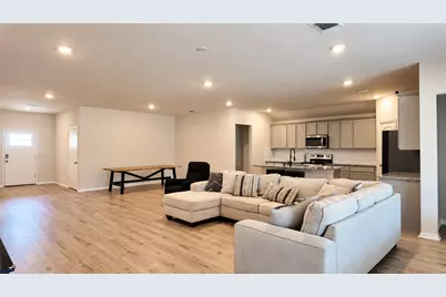 110 Loon Drive, Bastrop, TX 78602 - Photo 6