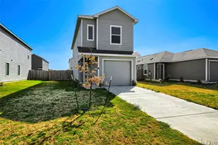 591 Commander Abbott Dr, Jarrell, TX 76537 - Photo 1