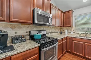 19800 Grail Hollows Cove, Pflugerville, TX 78660 - Photo 8