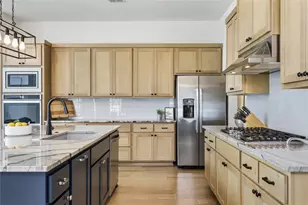 6717 Liberty Grotto Ct, Jonestown, TX 78645 - Photo 8