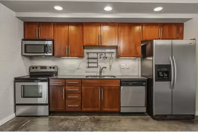 1305 E 6th Street #13, Austin, TX 78702 - Photo 12