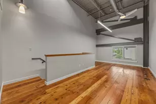 1305 E 6th St, Austin, TX 78702 - Photo 16