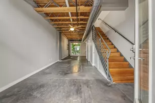 1305 E 6th St, Austin, TX 78702 - Photo 4