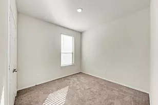 201 Pivot Dr, Taylor, TX 76574 - Photo 20