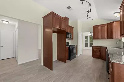 709 Firethorn Lane, Round Rock, TX 78664 - Photo 10